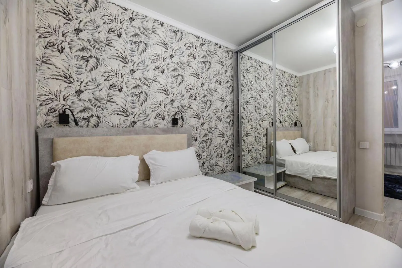 Apartment Комфорт В Жк Акварель Рядом С Трц Адк Almaty
